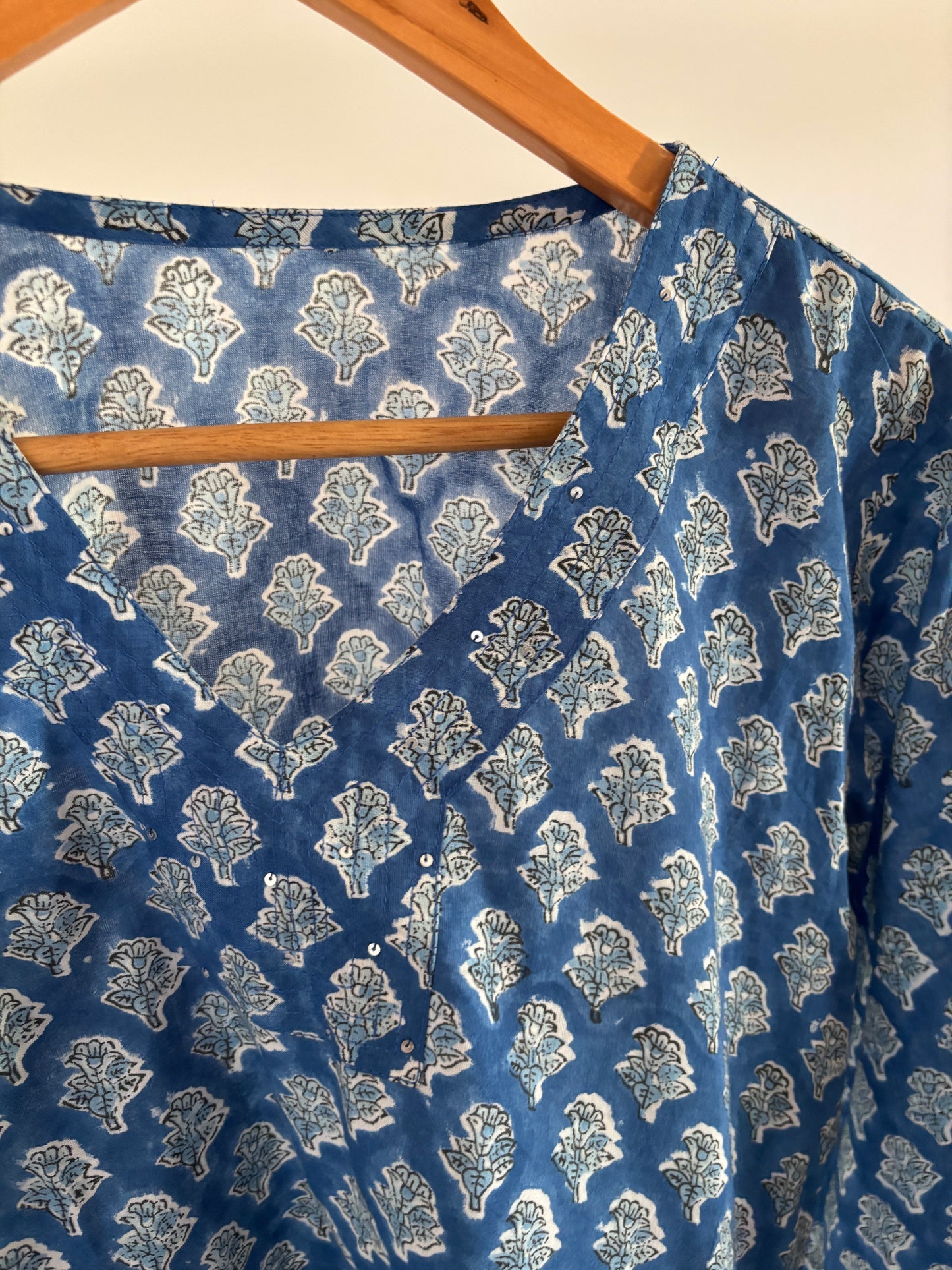 Neel Tara Short Kurti