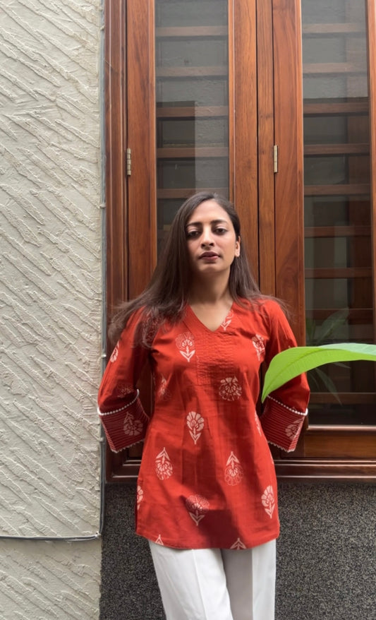 Gulnar kurti